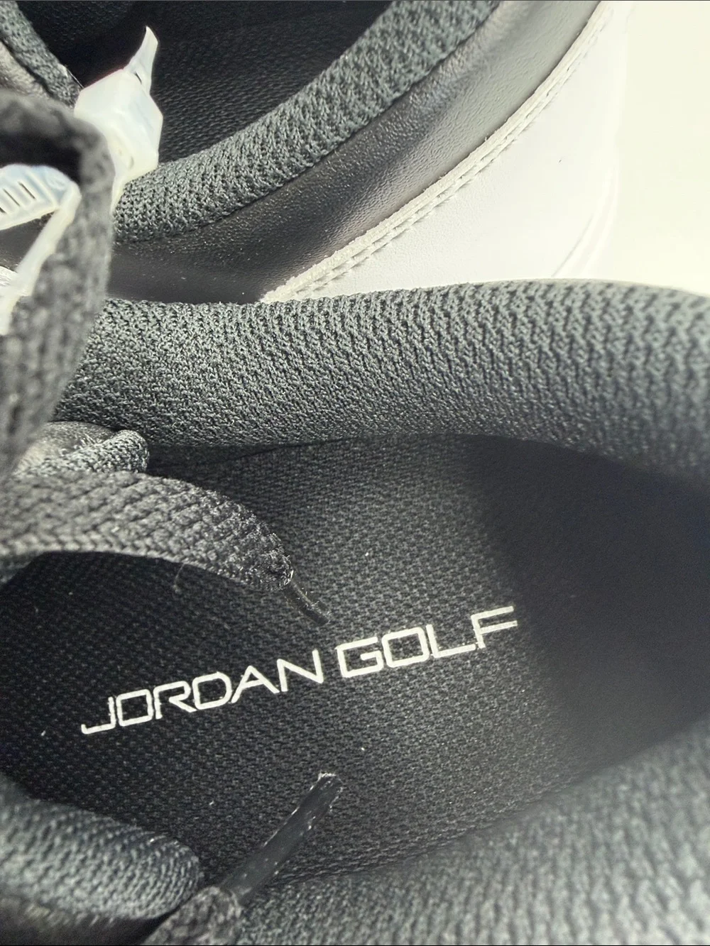 Jordan Men’s Low Top Golf Sneakers - Black/White